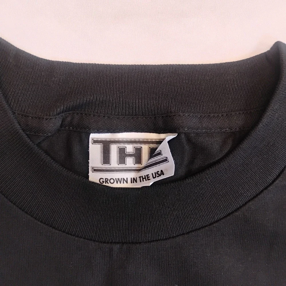 THC Outer Space Astronaut Alien Graphic T-Shirt Black Short Sleeve L VTG 90s NOS